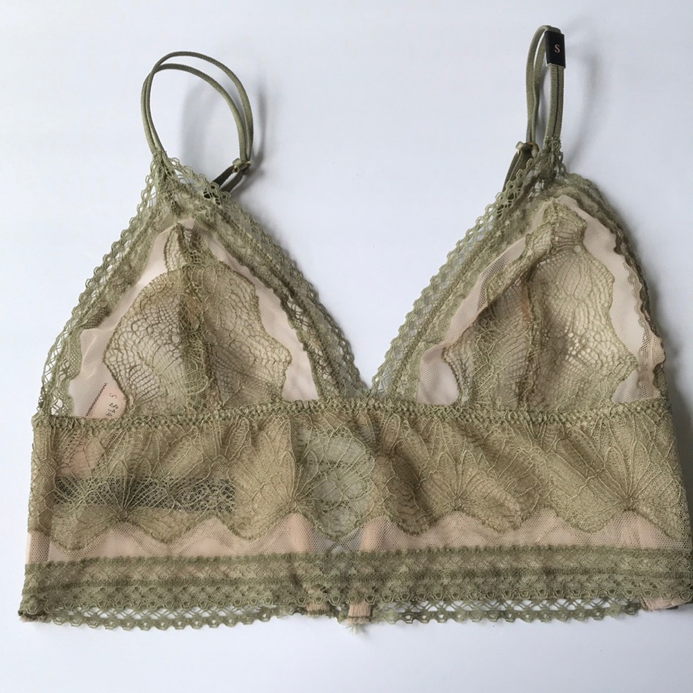 Victoria’s Secret Lace & Mesh Long Line Bralette S - Picture 2 of 3